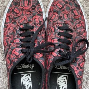 Disney Mickey Mouse vans men 7.5 women 9